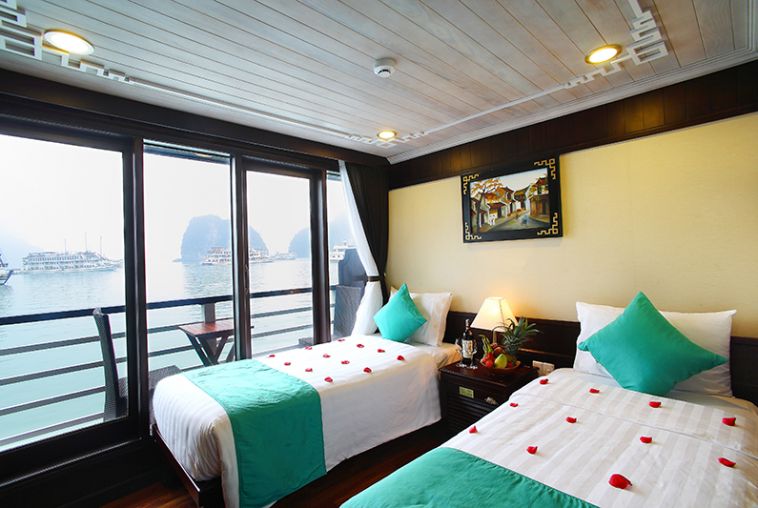 Suite twin bed Premium Private balcony