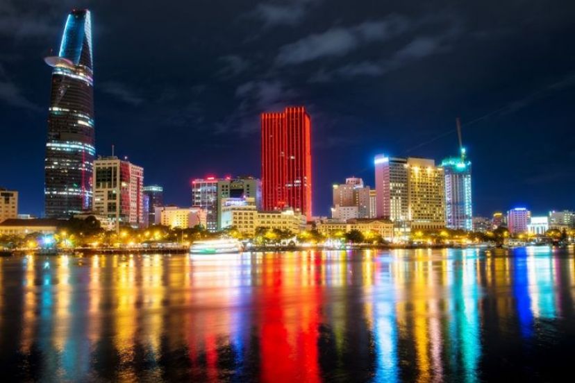 Enjoy A Beautiful Night In Ho Chi Minh City With Luxury Dinner Cruise