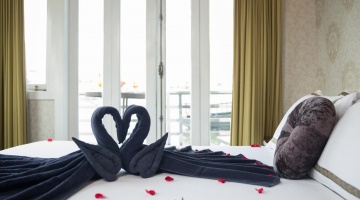 Honey Moon Suite with private balcony