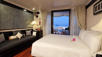 AU CO Suite - Private Terrace