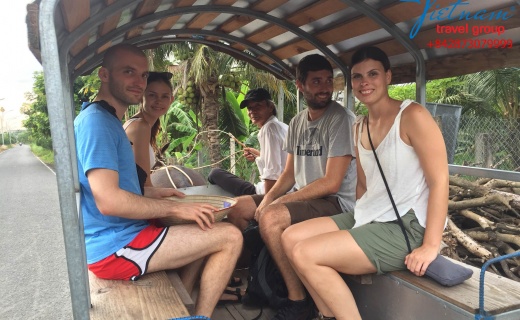 Adventure Cu Chi Tunnels & Mekong Delta Regular Group Tour (Max 25 Pax)