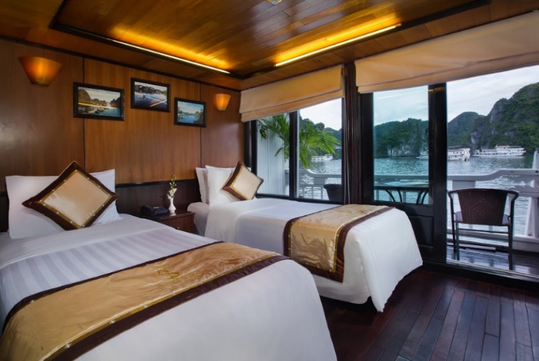 Twinbed-private-balcony-upperfloor