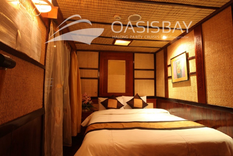 Double cabin