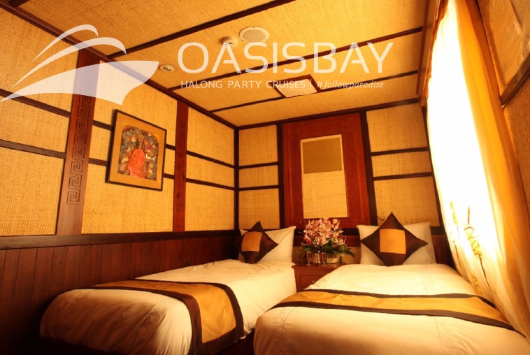 Twin bed cabin