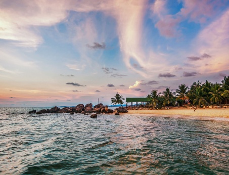 With Just One Package Trip, Discover All Of Vietnam Through Three Of The Most Famous Places