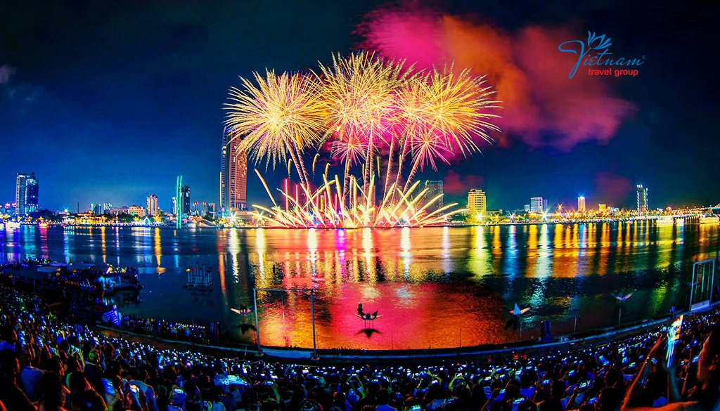 Da-Nang-International-Firework-Festival-Vietnam-Travel-Group