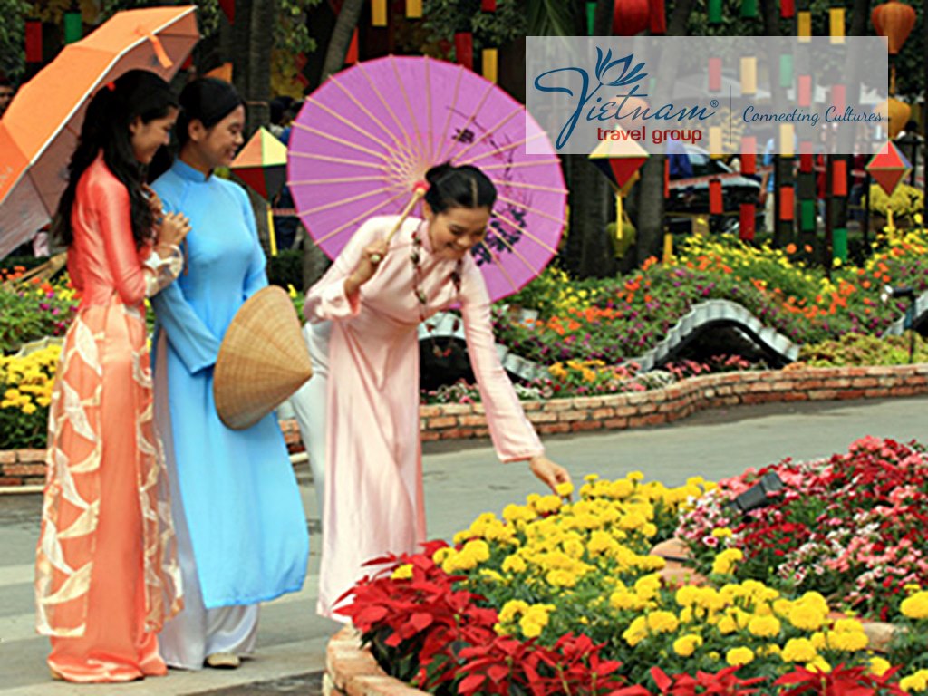 Vietnamese girl in Aodai during Tet