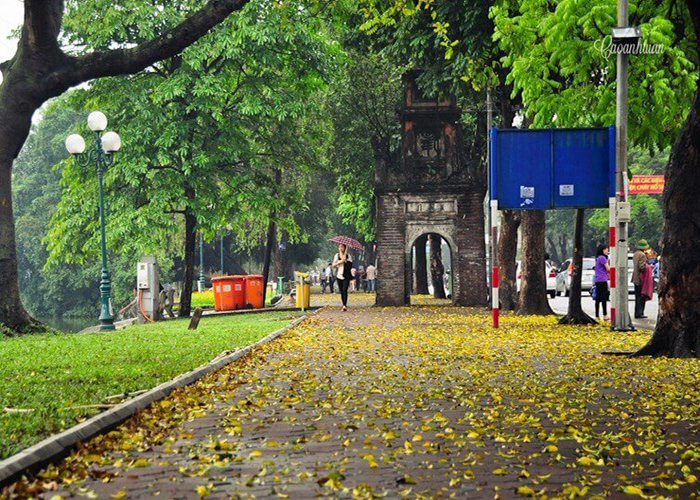 Hanoi capital full day private tour 