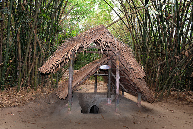 Cu Chi tunnel and Cai Be floating market package tour