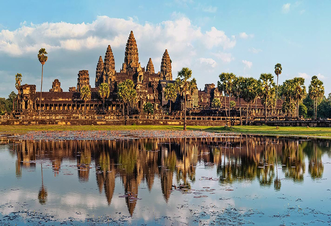 Hanoi, Vietnam to Siem Reap, Cambodia package tour