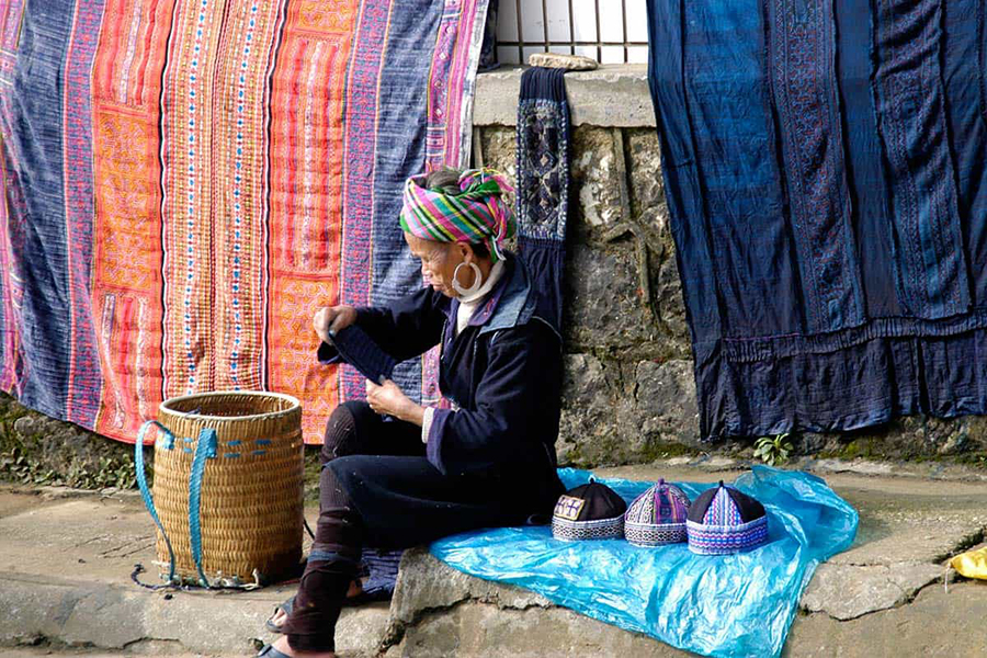 Sapa trekking tour