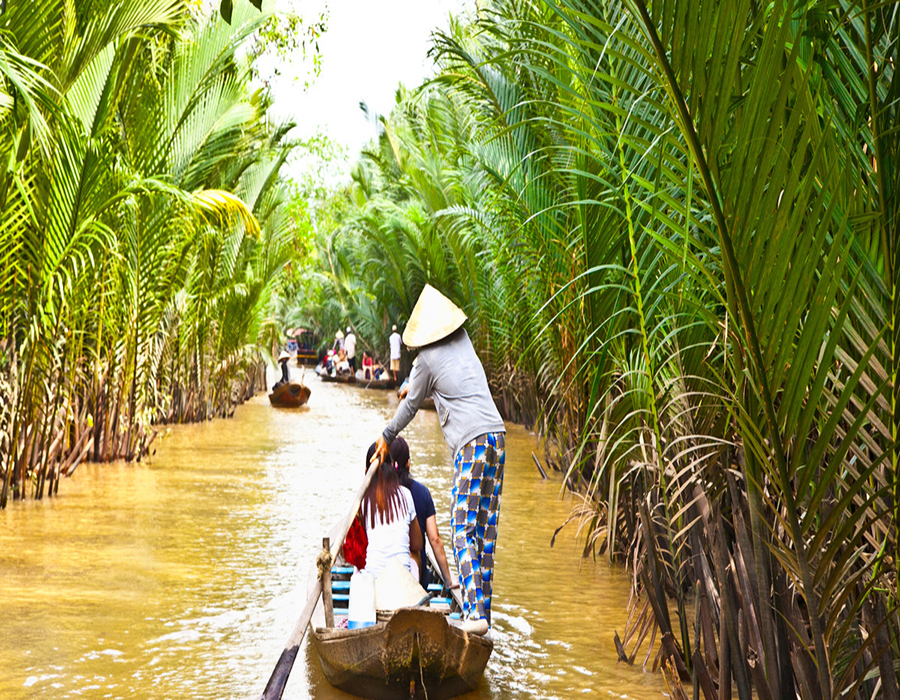 Mekong Delta and Cai Be floating market tour