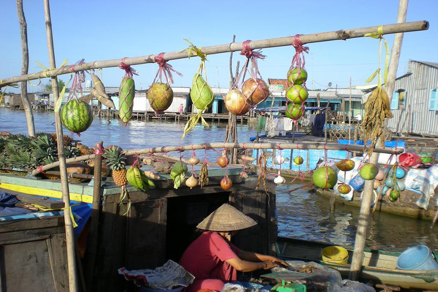 Cai Be floating market full day tour