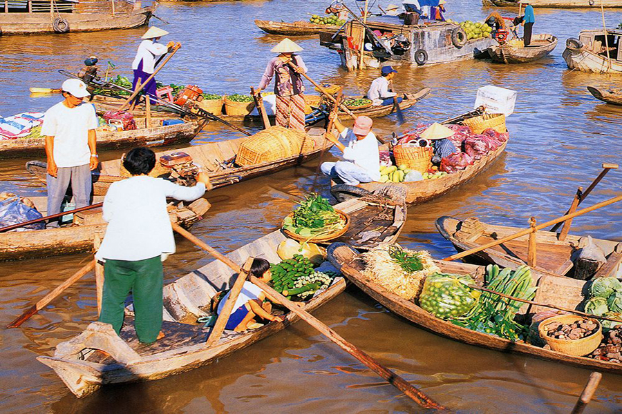 Cai Be floating market full day tour