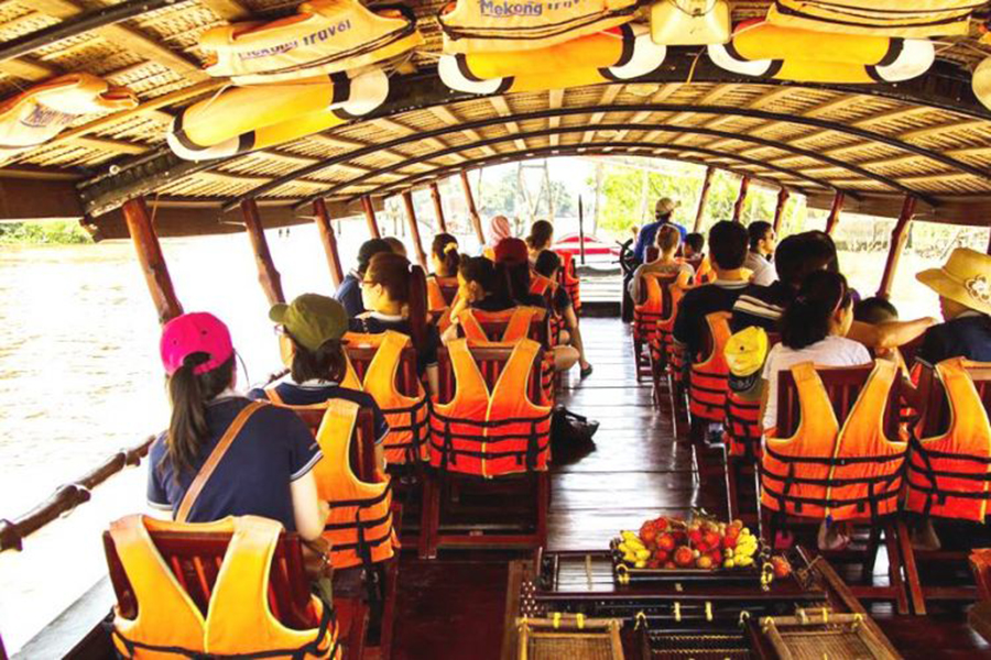 Cai Be floating market full day tour