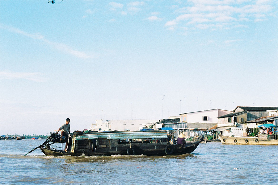 Cai Be floating market full day tour